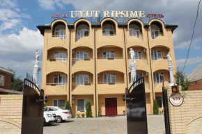 Uyut Ripsime Hotel